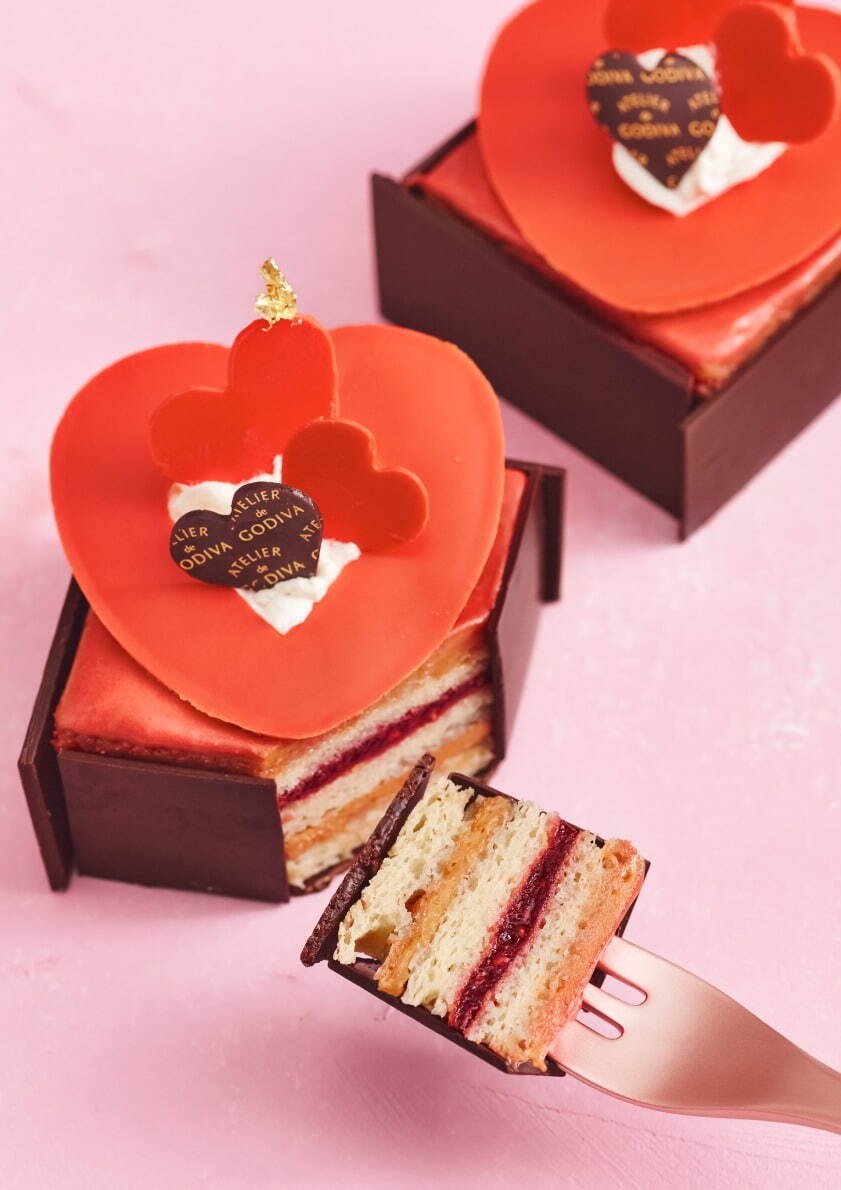アトリエ ドゥ ゴディバのバレンタイン限定スイーツ、苺のチョコレート