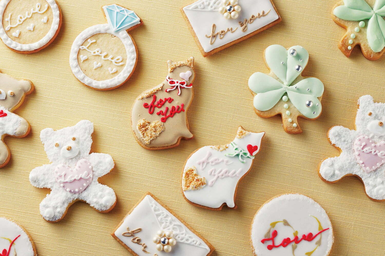 京都ホテルオークラのバレンタインスイーツ2022、“ハートぶちネコ”クッキーやバラ香る花束ケーキ