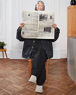 バレンシアガ“寅年”ウェア＆アクセサリー、虎ストライプのバッグやダークベージュの人気スニーカー｜写真8