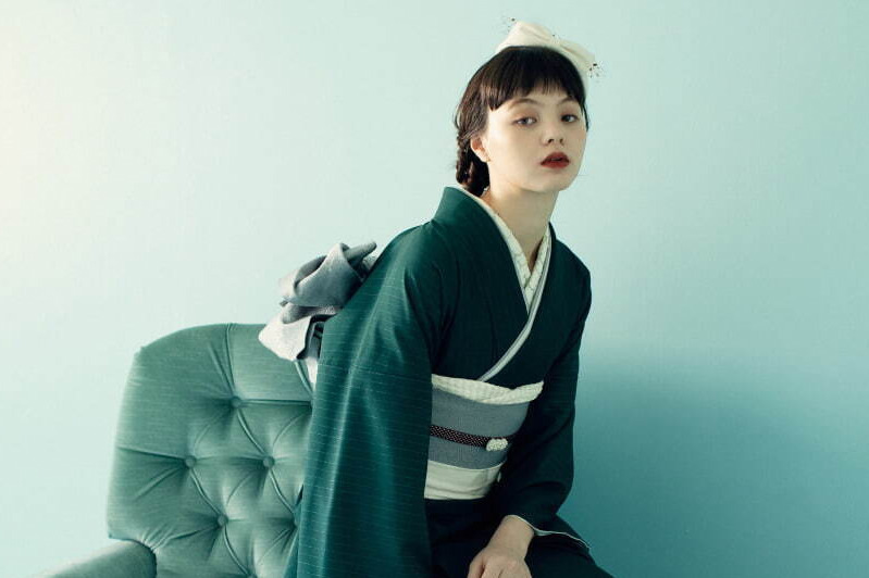 グレー系 雲と鳥柄 浴衣単品　木の実　キモノバイナデシコ OUTDOOR KIMONO【秋冬】2L Octa HAORI / Grey | アウター