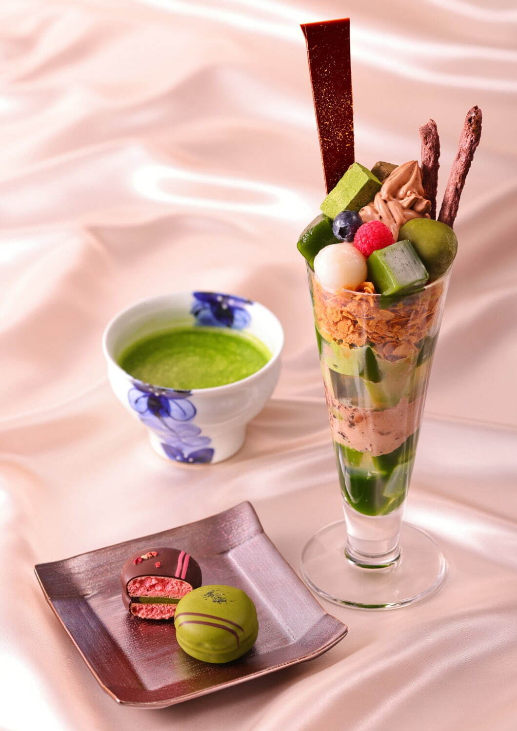 伊藤久右衛門(Itohkyuemon) 抹茶チョコレートパフェ｜写真1