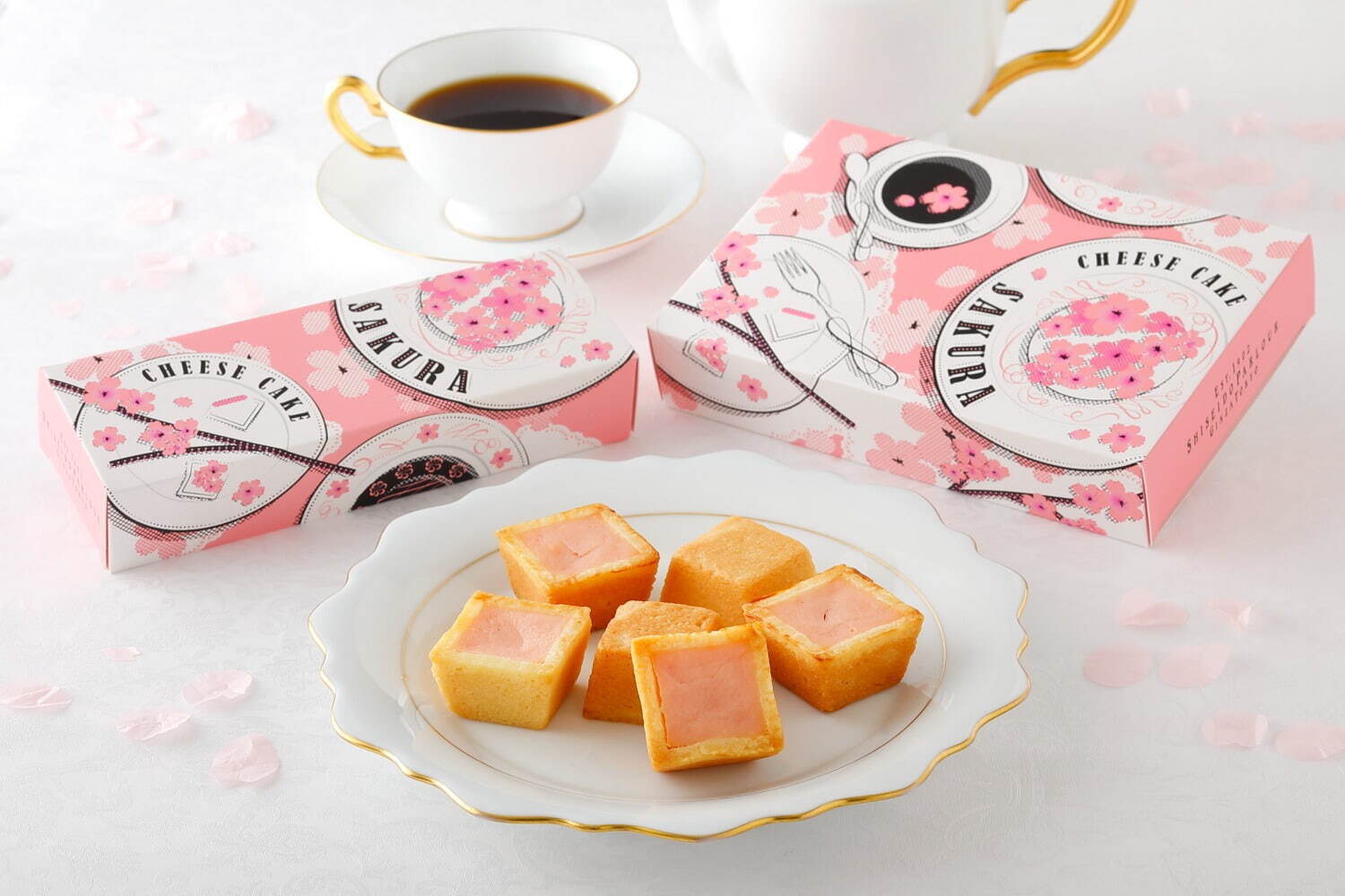 スターフラワーミニ✢ホワイトたっぷりカップ （花瓶やランプに