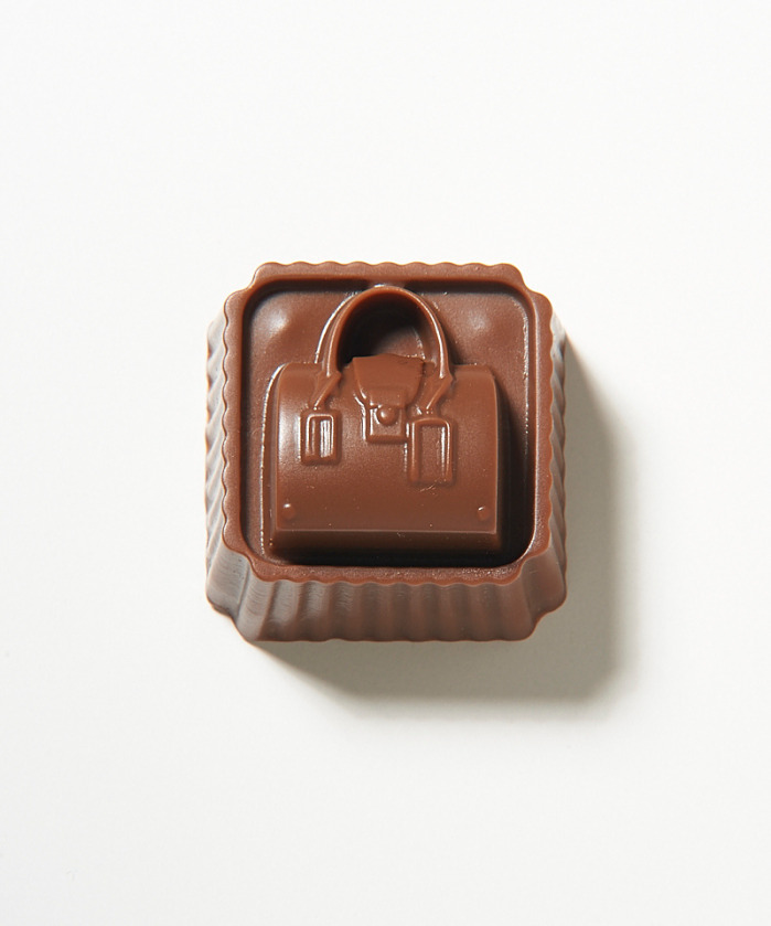 トム ブラウン チョコレート新作“愛犬ヘクター＆革靴”デザインのチョコレート｜写真2