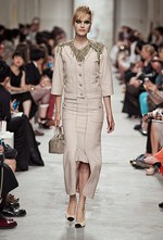 シャネル 2013-14年クルーズコレクション - 光とフェミニティ、スポーツスタイルが溶け合って｜写真37