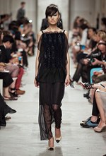 シャネル 2013-14年クルーズコレクション - 光とフェミニティ、スポーツスタイルが溶け合って｜写真63