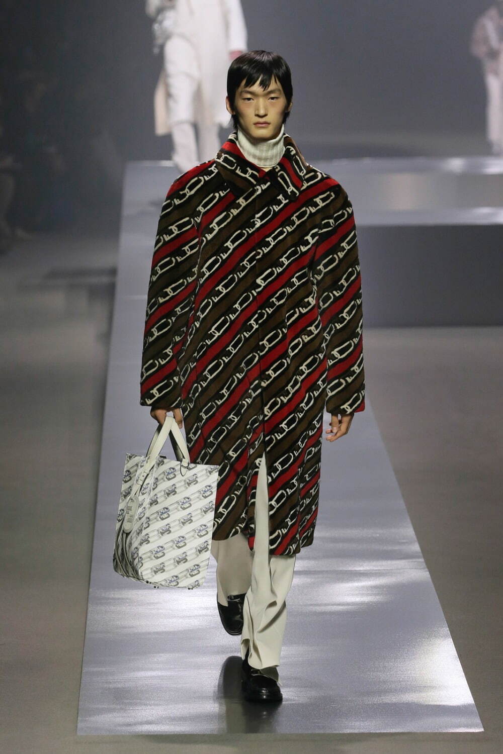 フェンディ(FENDI) 2022-23年秋冬メンズコレクション  - 写真27