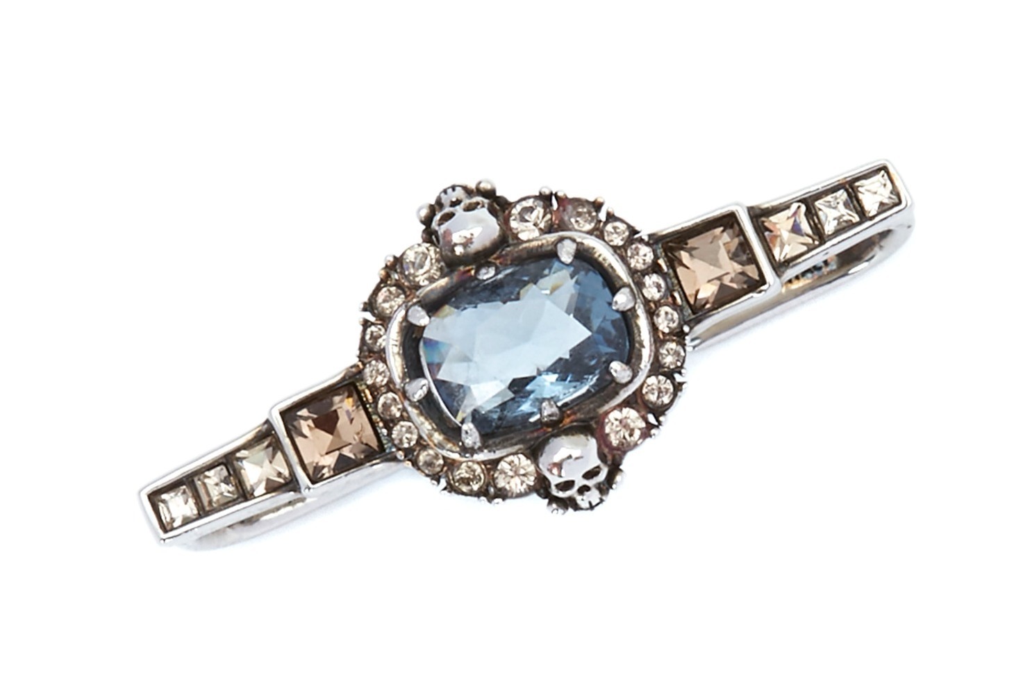 アレキサンダー・マックイーン“海”から着想の新作ジュエリー、本物の貝殻やサンゴのネックレスなど