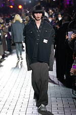 メゾン ミハラヤスヒロ 2022-23年秋冬コレクション - 90年代東京のカルチャーを再構築｜写真74