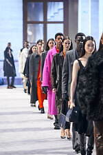 アミ パリス 2022年秋冬コレクション - パリのムードを纏う｜写真56