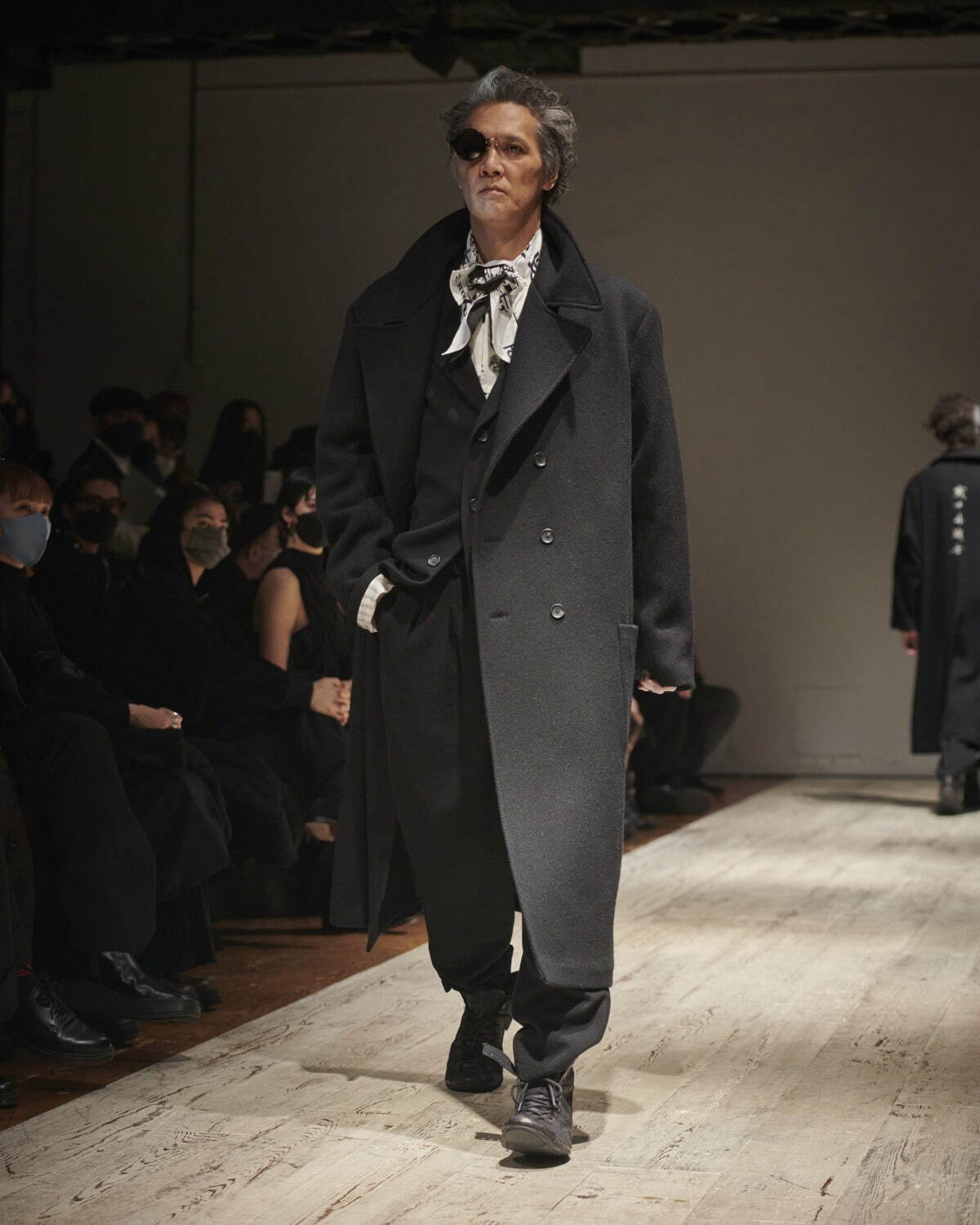 ヨウジヤマモト(Yohji Yamamoto) 2022-23年秋冬メンズコレクション  - 写真38