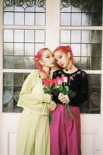 ジュエティ×ミルク“レモン＆バラ”のフリルカラーブラウス、“アニマル柄”ハート型バッグも｜写真3