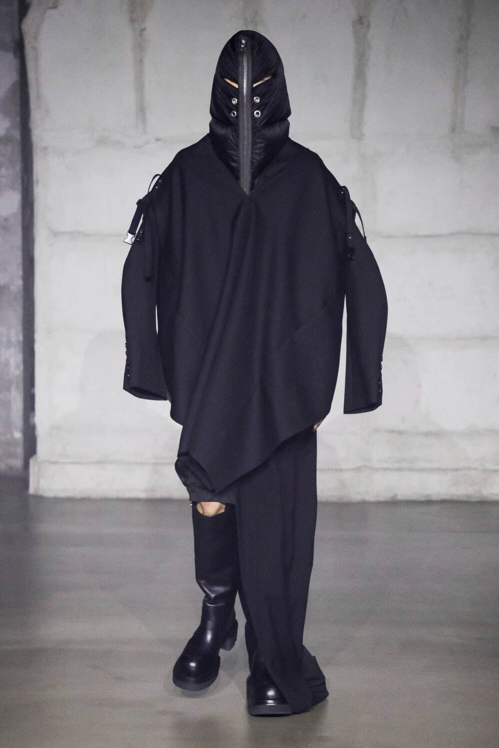 リック・オウエンス(Rick Owens) 2022-23年秋冬メンズコレクション  - 写真14