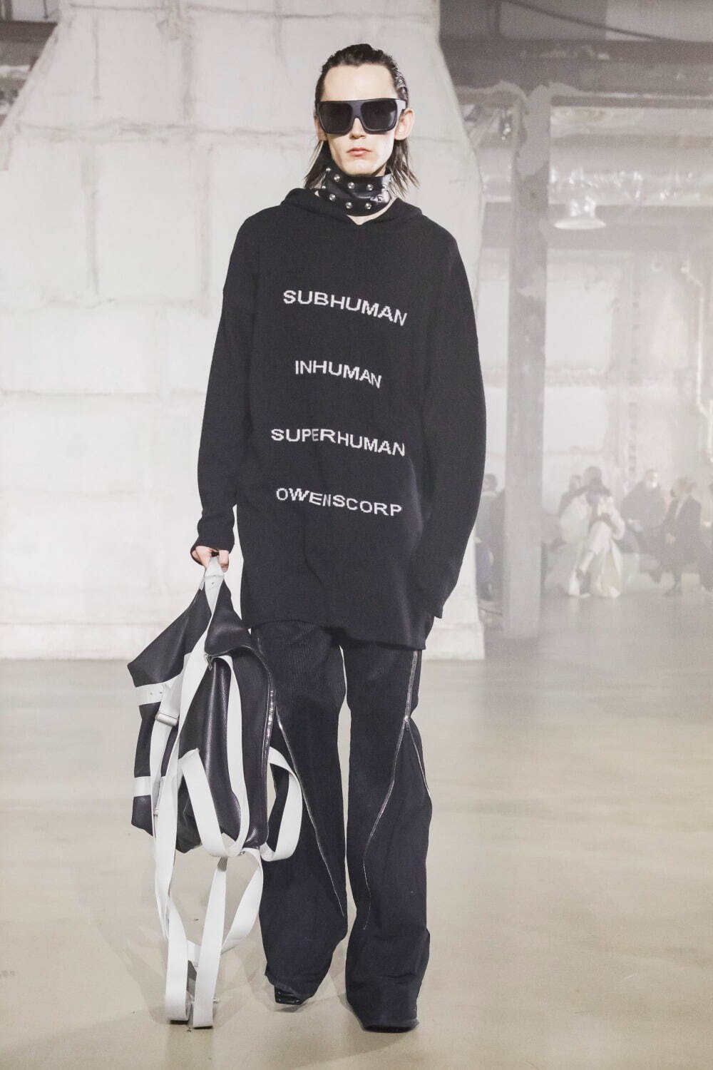 リック・オウエンス(Rick Owens) 2022-23年秋冬メンズコレクション  - 写真37