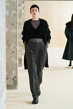 オーラリー 2022年秋冬コレクション - 光のあわい｜写真11