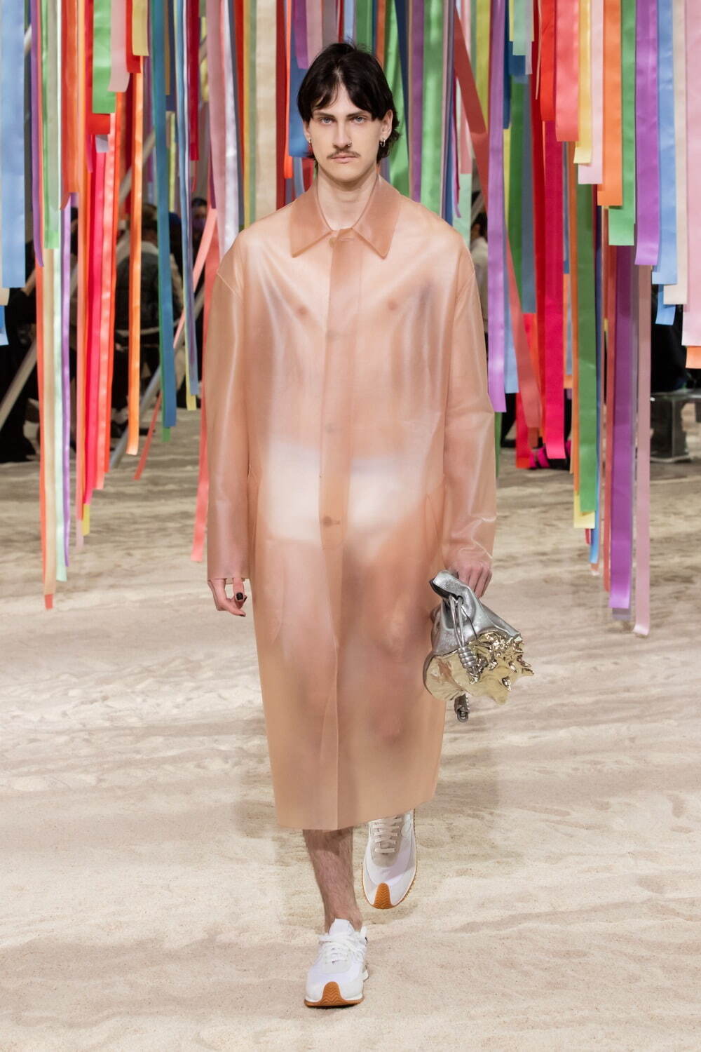 ロエベ(LOEWE) 2022-23年秋冬メンズコレクション - ファッションプレス