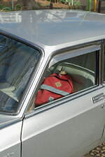 ジャーナル スタンダード レリューム×アウトドアプロダクツの別注デイパック、幻の“ツリー・ロゴ”復刻｜写真5