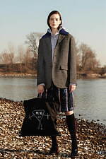 プラン シー 2022-23年秋冬コレクション、屋外の自由な空気を感じて｜写真16