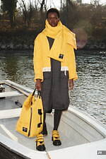 プラン シー 2022-23年秋冬コレクション、屋外の自由な空気を感じて｜写真20