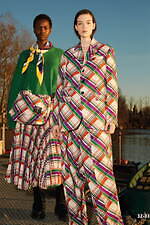 プラン シー 2022-23年秋冬コレクション、屋外の自由な空気を感じて｜写真31