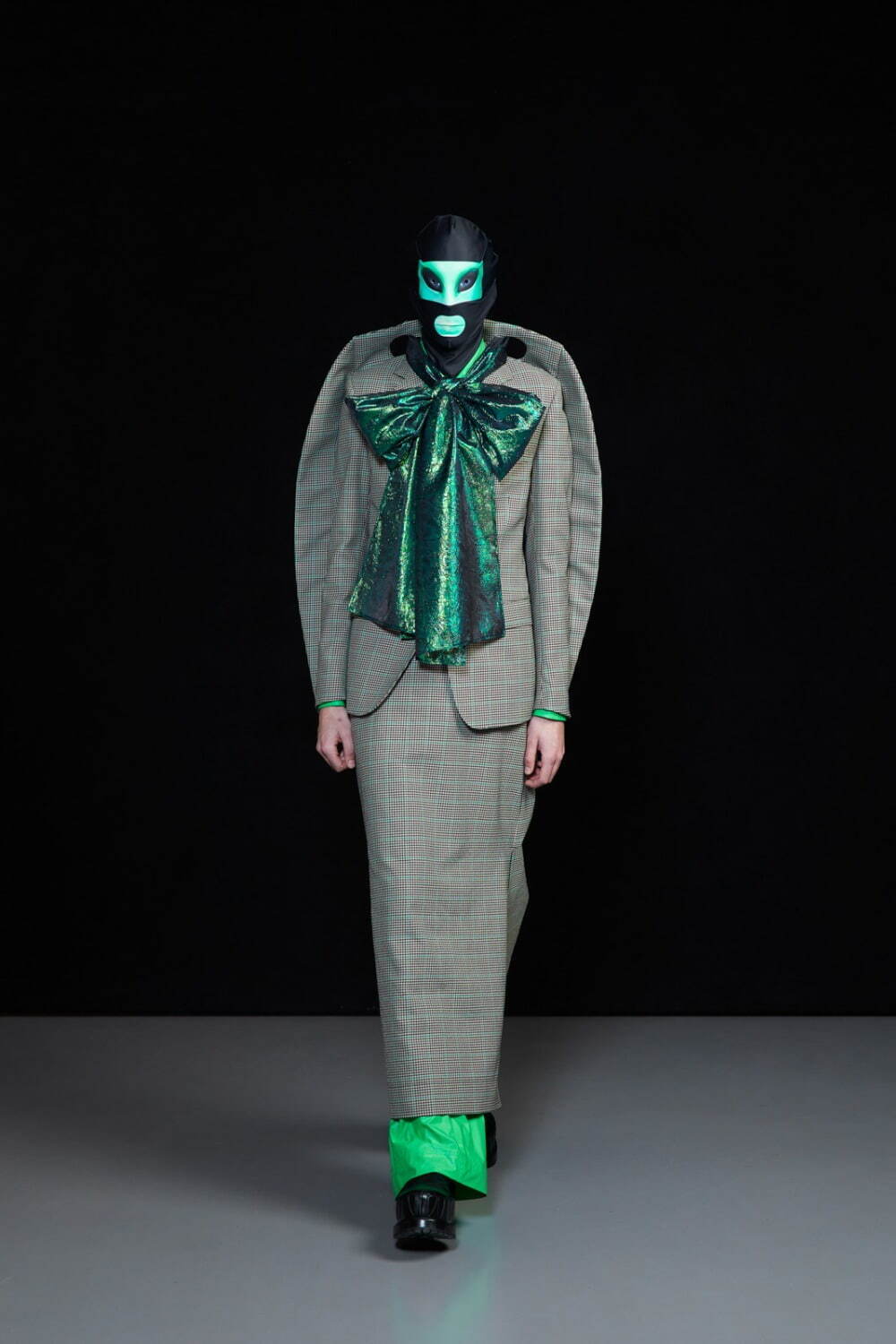 ウォルター ヴァン ベイレンドンク(Walter Van Beirendonck) 2022-23年秋冬ウィメンズ&メンズコレクション  - 写真27