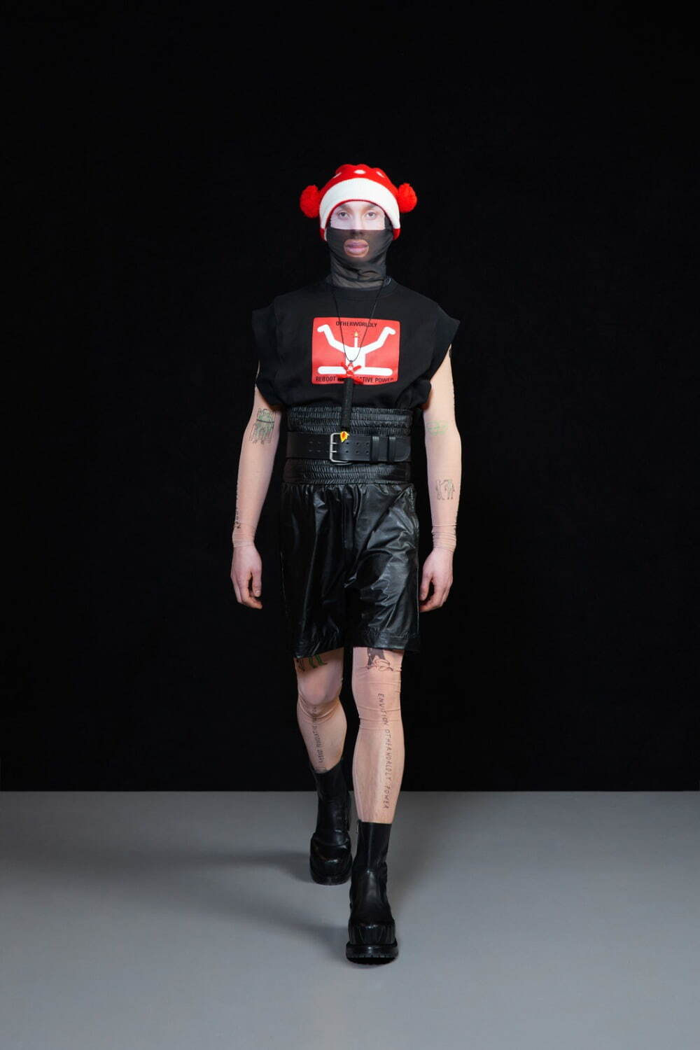 ウォルター ヴァン ベイレンドンク(Walter Van Beirendonck) 2022-23年秋冬ウィメンズ&メンズコレクション  - 写真38