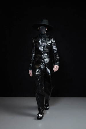 ウォルター ヴァン ベイレンドンク(Walter Van Beirendonck) 2022-23年秋冬ウィメンズ&メンズコレクション  - 写真4