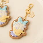 Q-pot. “ミニー”＆“デイジー”の新作アクセサリー、大きなリボンを飾ったマカロンネックレスなど｜写真8