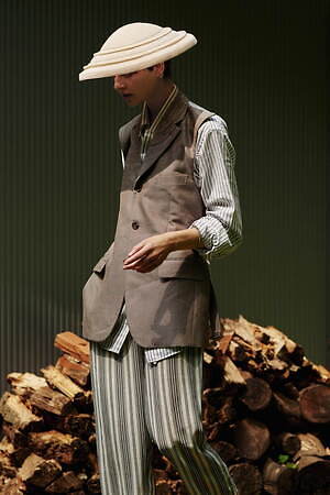 メゾンドリリス(La Maison de Lyllis) 2022年春夏ウィメンズコレクション  - 写真1