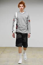 コム デ ギャルソン・シャツ 2022年秋冬コレクション - シャツの多層性と奥行き、インベーダーとのコラボも｜写真16