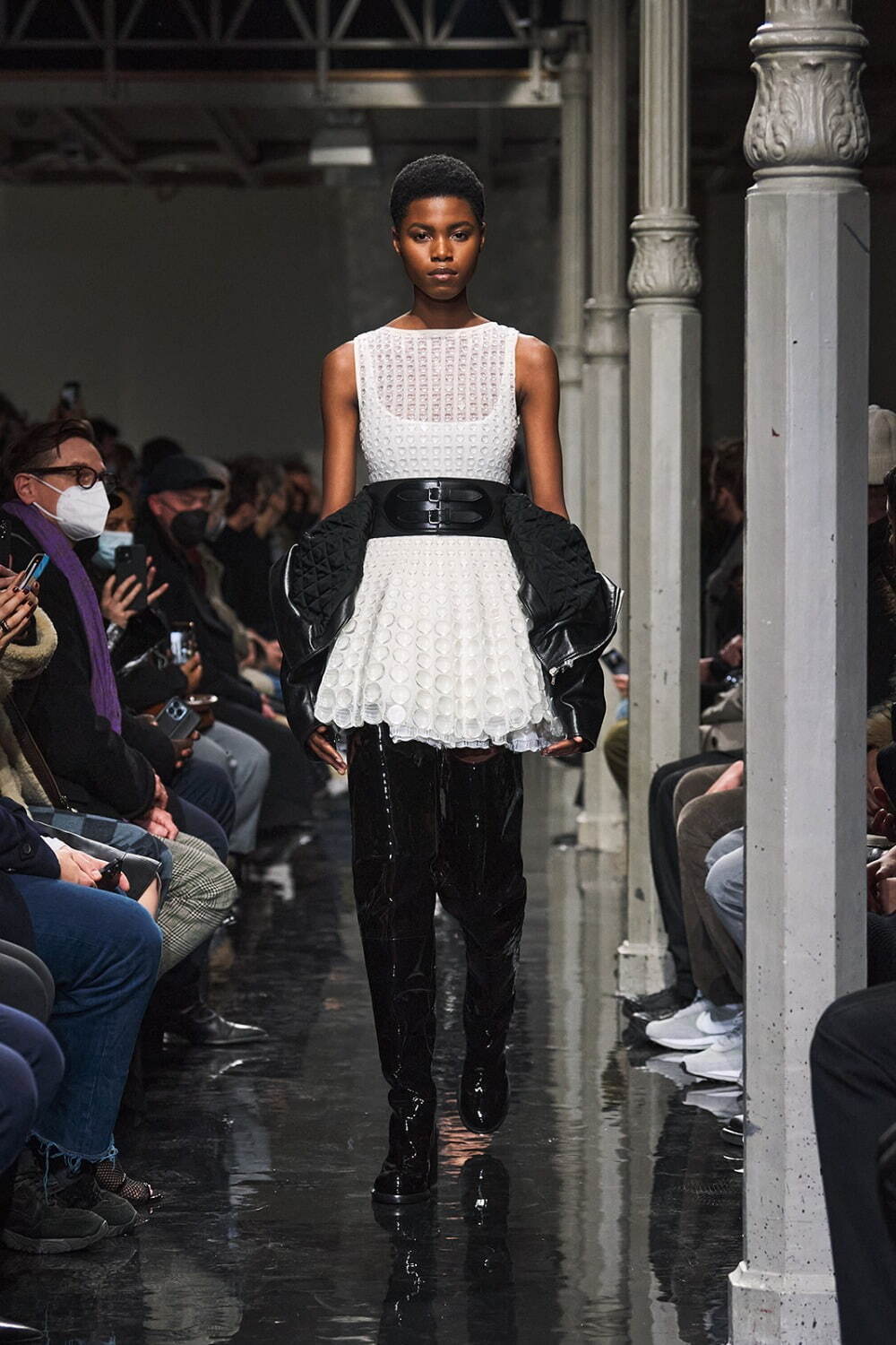 アライア(ALAÏA) 2022年秋ウィメンズコレクション  - 写真10