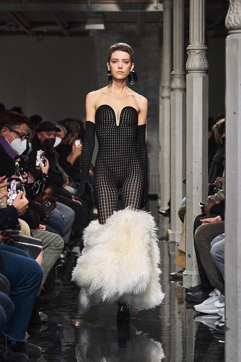 アライア(ALAÏA) 2022年秋ウィメンズコレクション  - 写真31