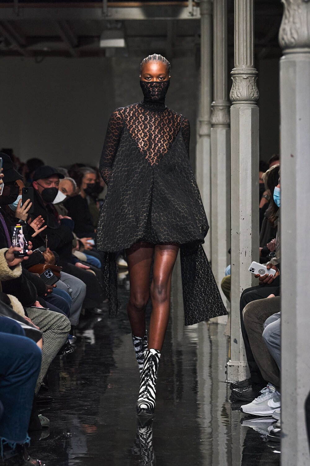 アライア(ALAÏA) 2022年秋ウィメンズコレクション  - 写真45