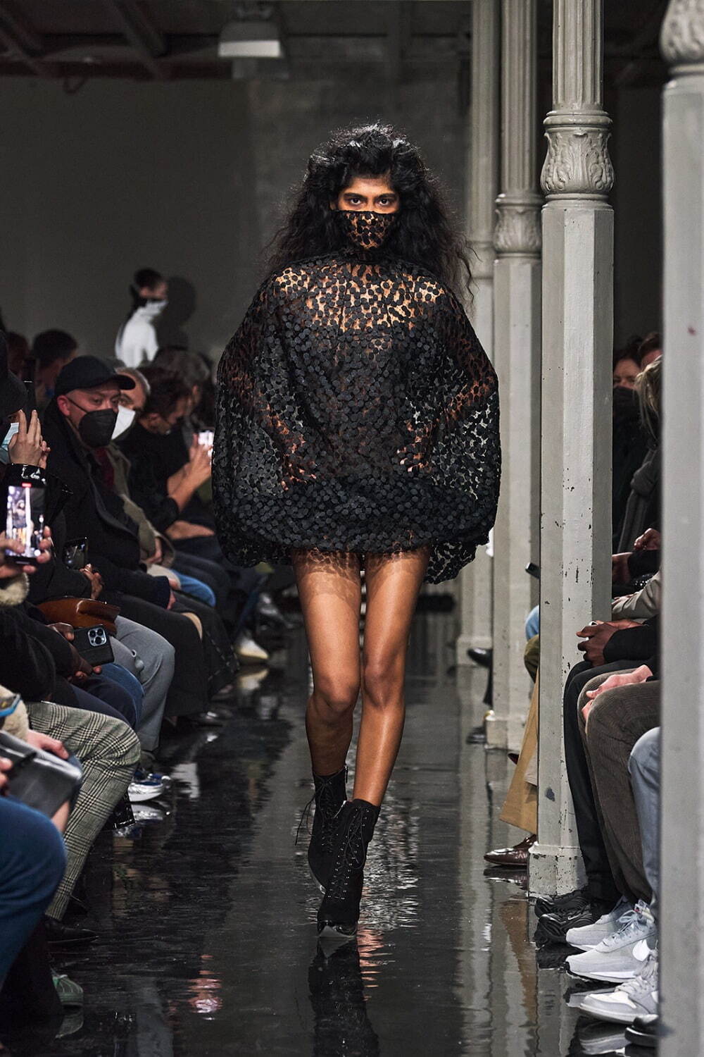 アライア(ALAÏA) 2022年秋ウィメンズコレクション  - 写真47