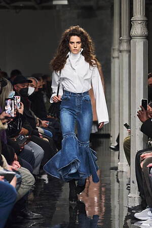 アライア(ALAÏA) 2022年秋ウィメンズコレクション  - 写真4