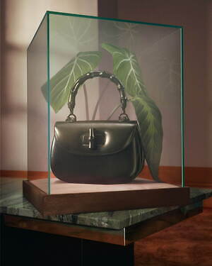 GUCCI バンブーフラット　ブラック　23 グッチ新作バッグ「グッチ バンブー 1947」バンブーハンドル