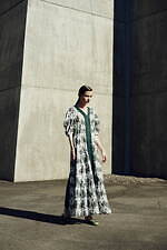 ミューラル 2022年春夏コレクション - 花ひとひらの優雅さ｜写真25