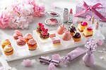 ジルスチュアート「桜ブーケアフタヌーンティー」キンプトン新宿東京で、“フレグランス”着想のスイーツ