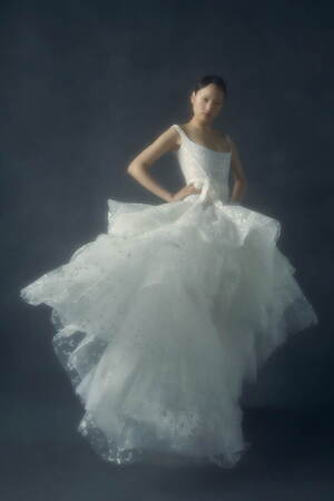 ヴィヴィアン・ウエストウッド ブライダルコレクション(Vivienne Westwood Bridal Collections) 2022年春夏ウィメンズコレクション  - 写真11