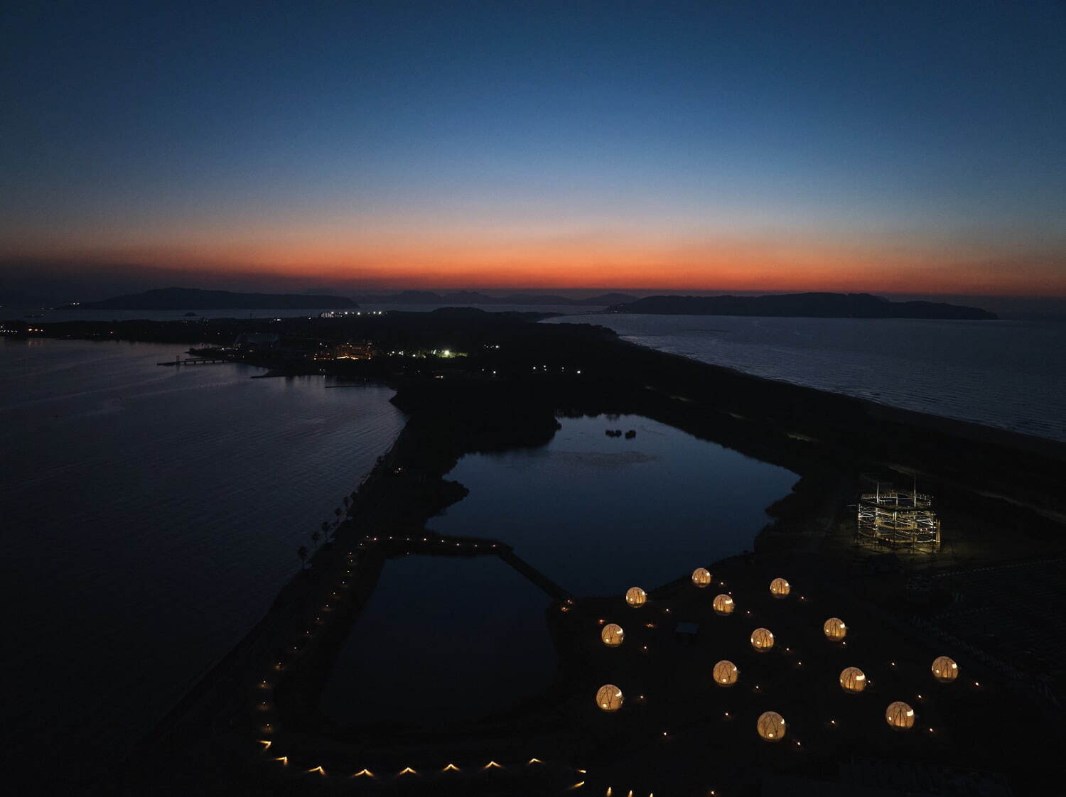 福岡・海の中道海浜公園「光と風の広場」グランピング施設やBBQ場、巨大アスレチックタワー完成で一新｜写真15