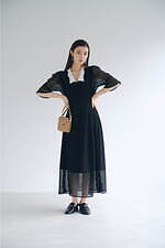 スナイデル22年春の新作“繊細な花柄”の肌見せドレス＆“パフスリーブ”の春色ワンピなど｜写真11