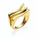 ニナ リッチ新作ジュエリー、“ネオンブルー”の宝石輝くリング&“香水瓶”着想のネックレス｜写真6