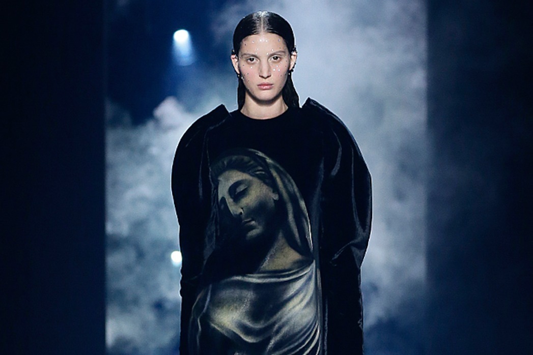 フェンディ オートクチュール(FENDI Haute Couture ) 2022年春夏 ウィメンズ