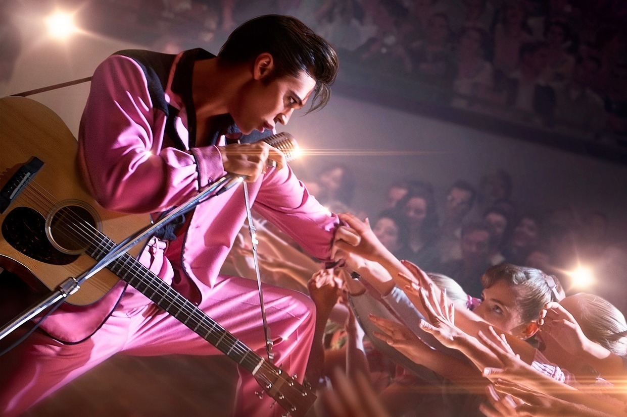 映画『エルヴィス』エルヴィスの知られざる真実とは？バズ・ラーマン監督が名曲にのせて贈る