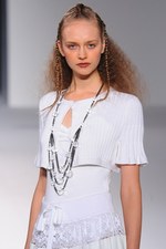 タエアシダ 2014年春夏コレクション - 柄と素材で創る大人のリゾートスタイル｜写真31