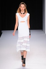 タエアシダ 2014年春夏コレクション - 柄と素材で創る大人のリゾートスタイル｜写真34