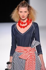 タエアシダ 2014年春夏コレクション - 柄と素材で創る大人のリゾートスタイル｜写真40