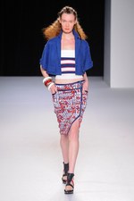 タエアシダ 2014年春夏コレクション - 柄と素材で創る大人のリゾートスタイル｜写真45