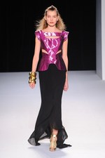 タエアシダ 2014年春夏コレクション - 柄と素材で創る大人のリゾートスタイル｜写真70