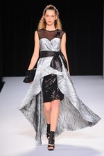 タエアシダ 2014年春夏コレクション - 柄と素材で創る大人のリゾートスタイル｜写真76