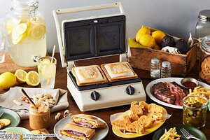 ピーナッツ×ブルーノのグリルサンドメーカー、“スヌーピーの焼き目入り”ホットサンドを簡単に